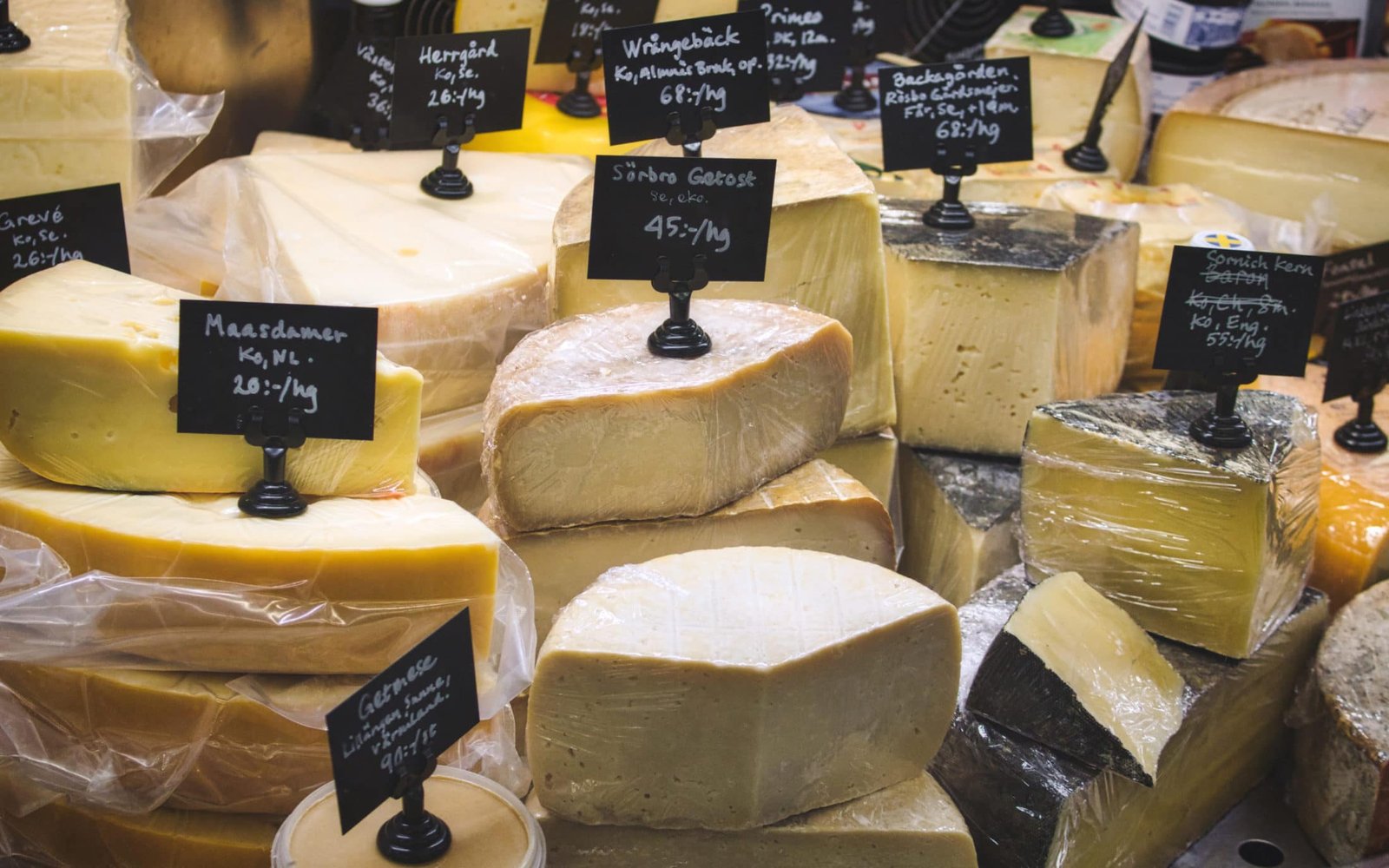 discovering-greve-cheese-from-sweden-the-cheese-place