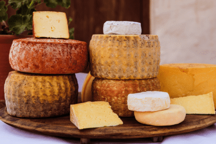 discovering-karoo-crumble-cheese-from-south-africa-the-cheese-place