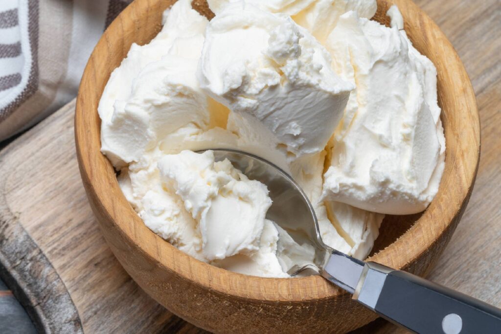 discovering-mascarpone-cheese-the-cheese-place